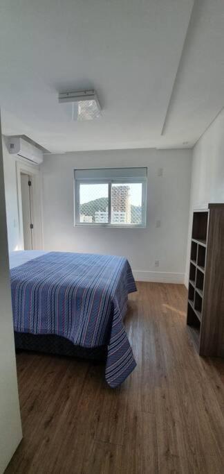 Apartamento Apto P/família Barra Norte, 03 Suítes 03 Garagens *